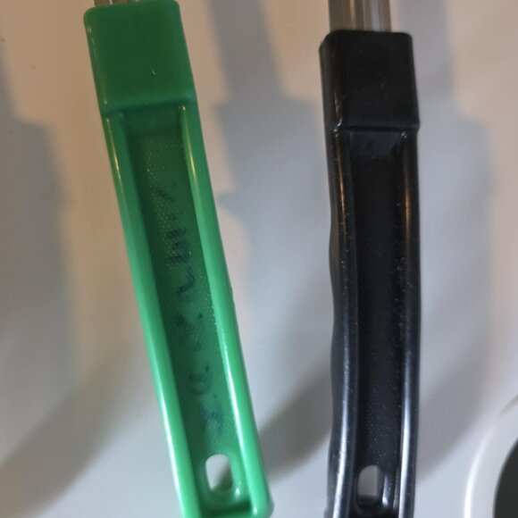 Cafeteria Style Serving Spoons. Set of 3 (6, 4, & 3 ounce) - Picture 7 of 9